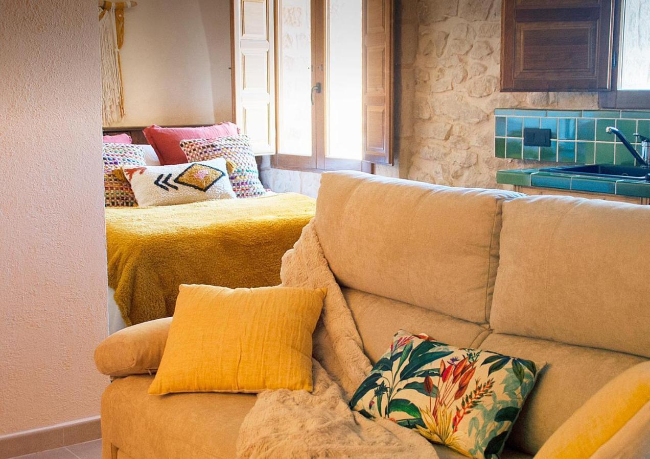 Precioso Loft Rural Con Estufa De Lena Panoramica Apartment Torre del Compte ภายนอก รูปภาพ